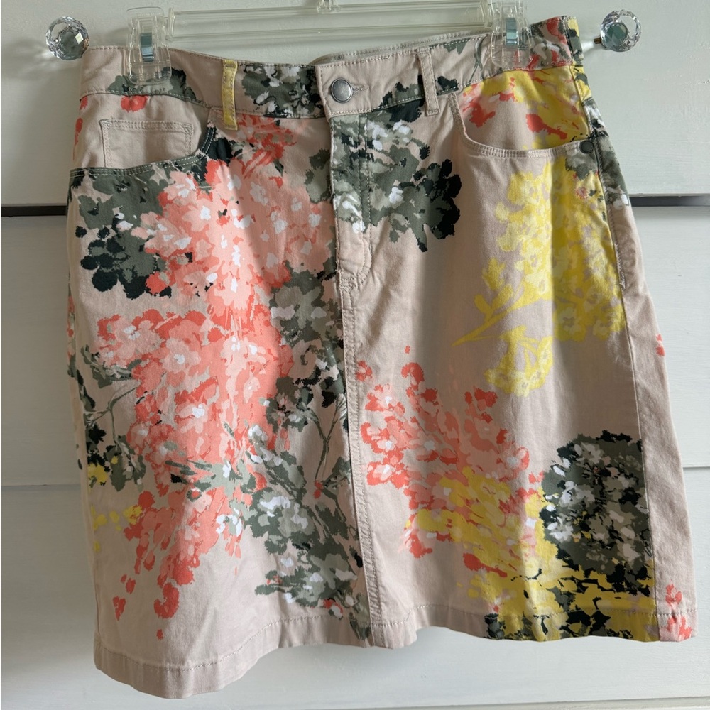 Croft & Barrow floral denim stretch skort